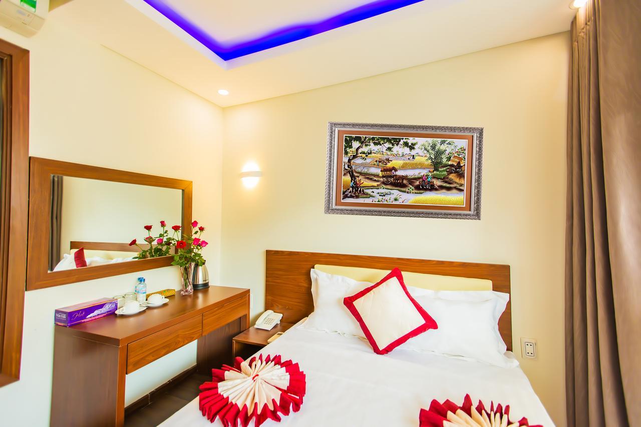 Kien Cuong Hotel Ντα Νανγκ Εξωτερικό φωτογραφία